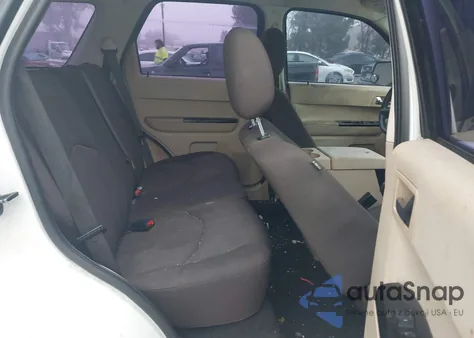 2008 Mazda Tribute I Sport из США, поврежденный, VIN 4F2CZ02Z28KM27467